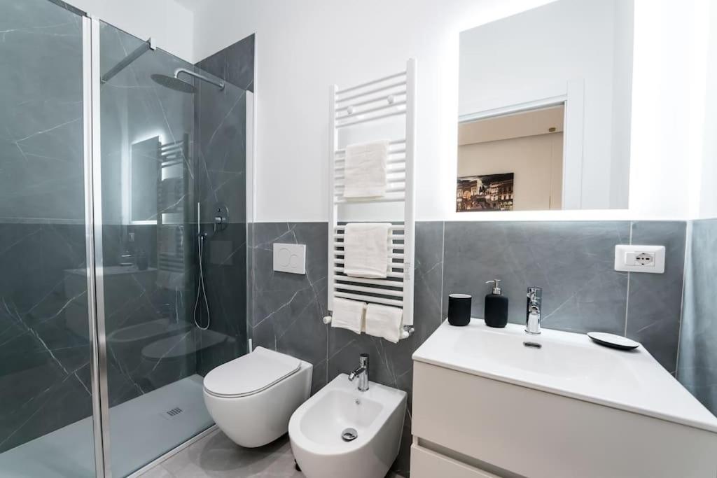 Luxury Sarpi Chinatown Apartment