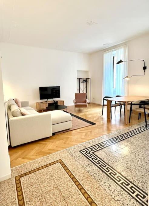 Casa Apartment *