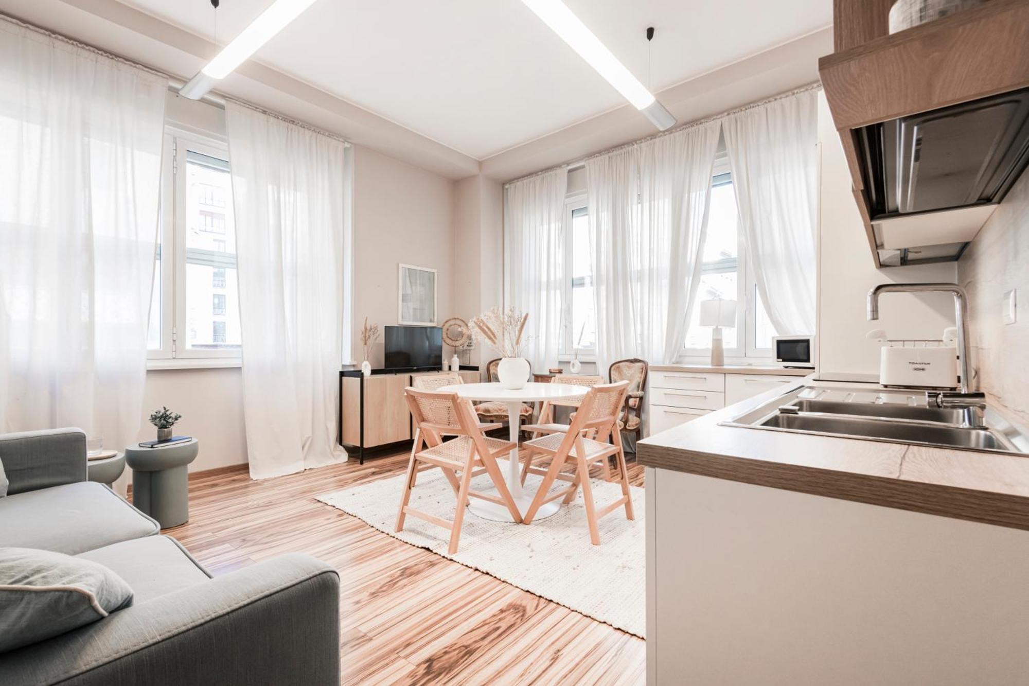 Easylife - Elegant 3 Mins From Duomo * Milan