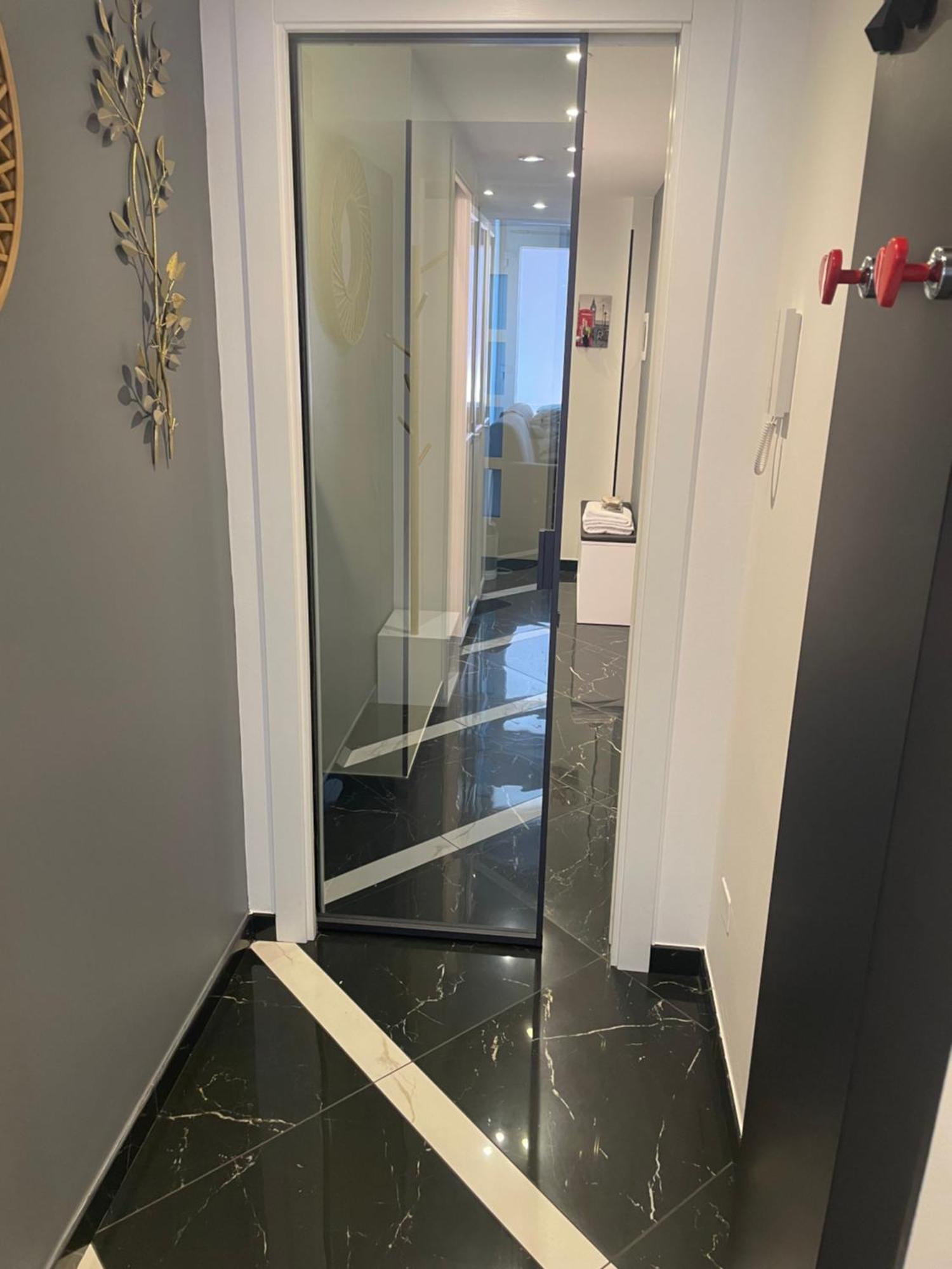 Apartment La Cadrega Rossa Milan