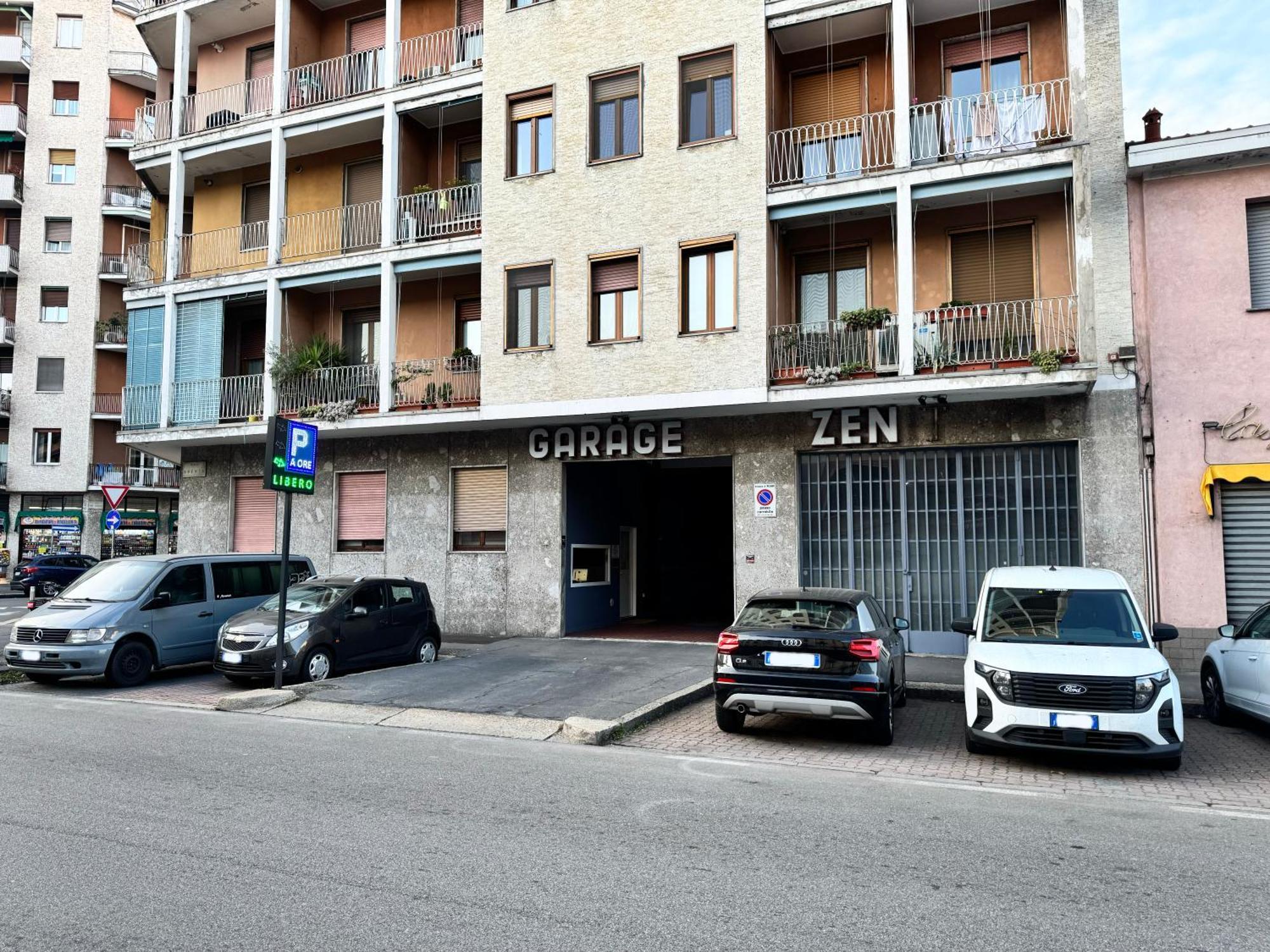 Housesofia Milão