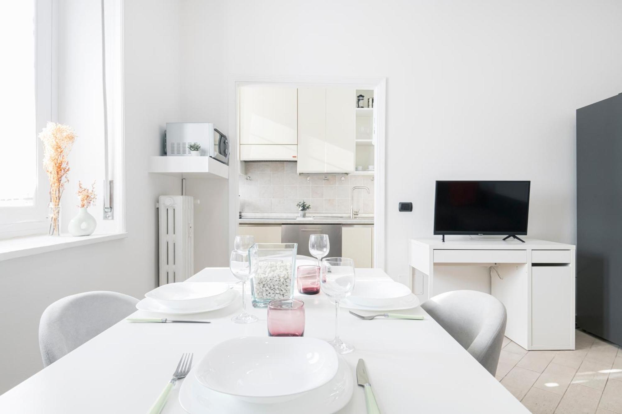 Easylife - Lovely In Porta Romana Apartment Milan