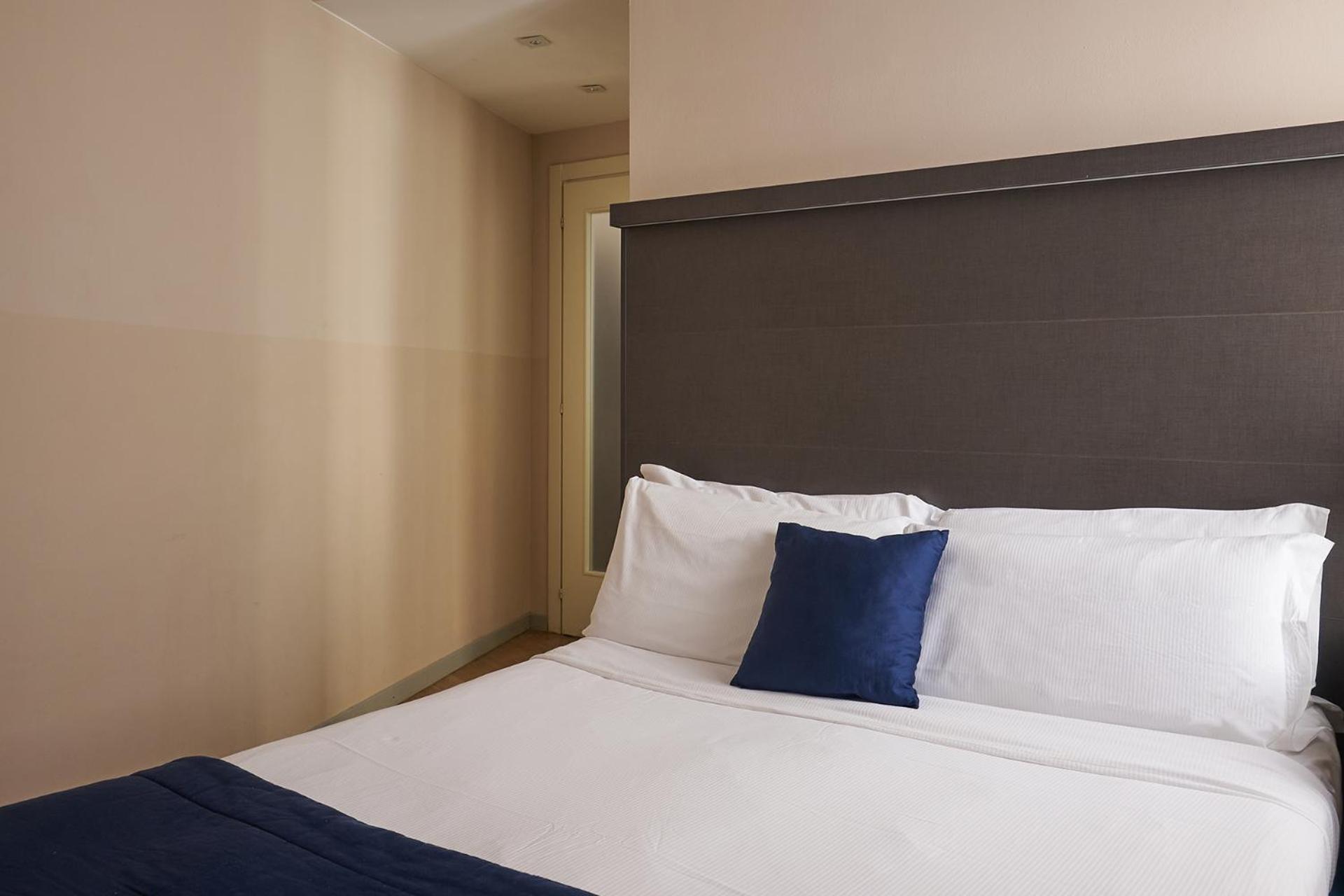 Apartamento Retreats Duomo Milão