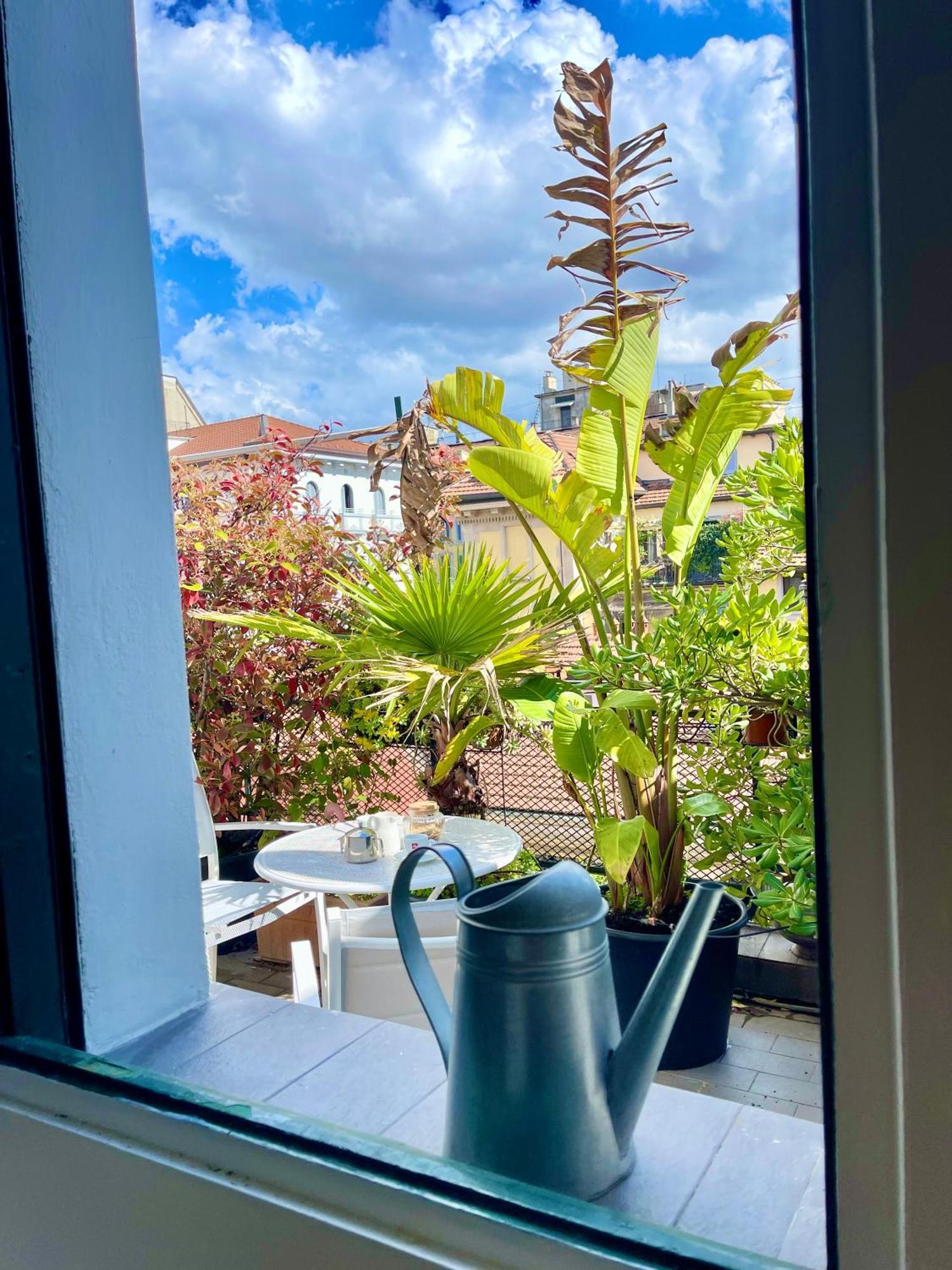 Apartment Cozy With Terrace In Milan