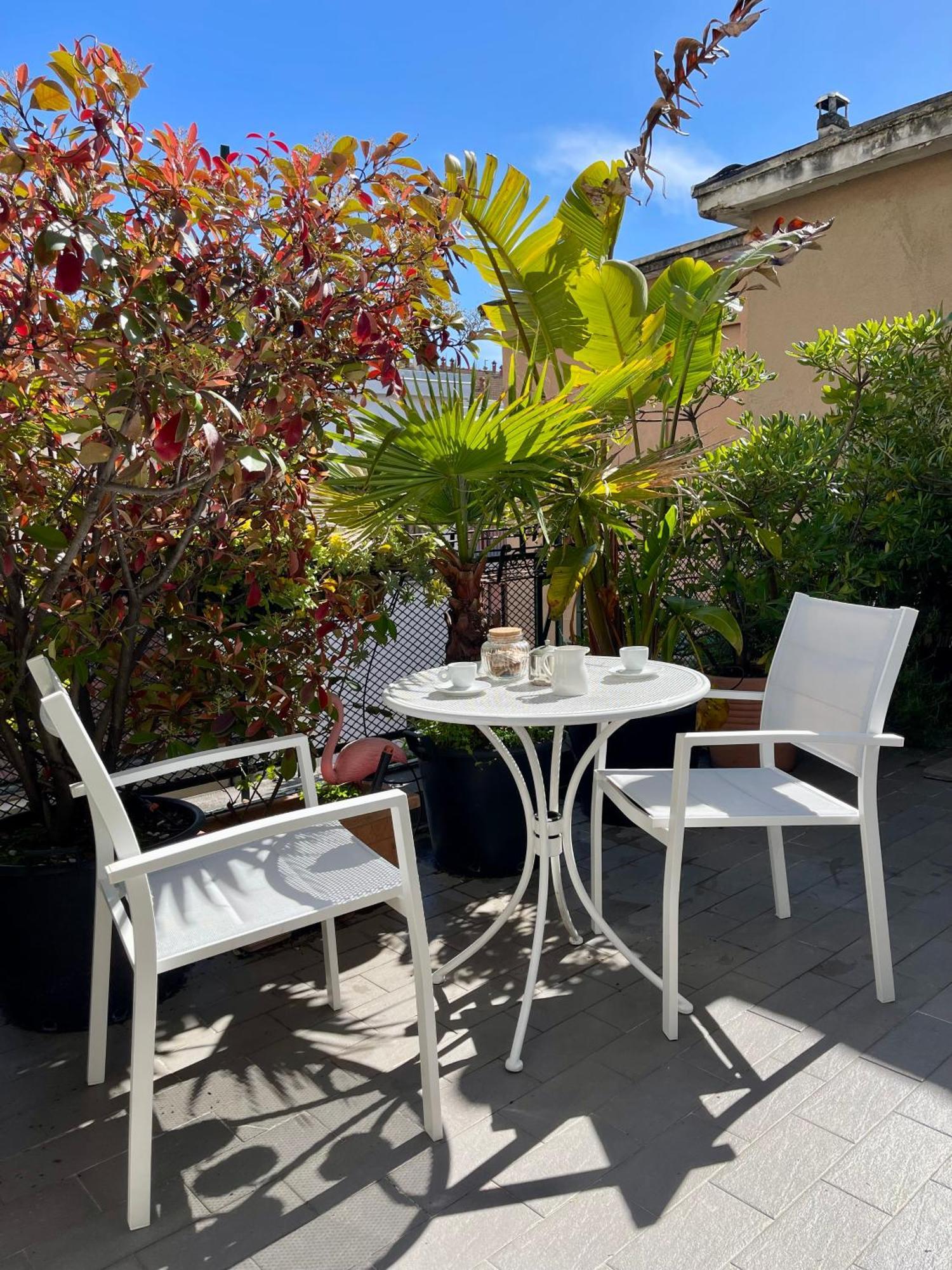 Apartment Cozy With Terrace In *
