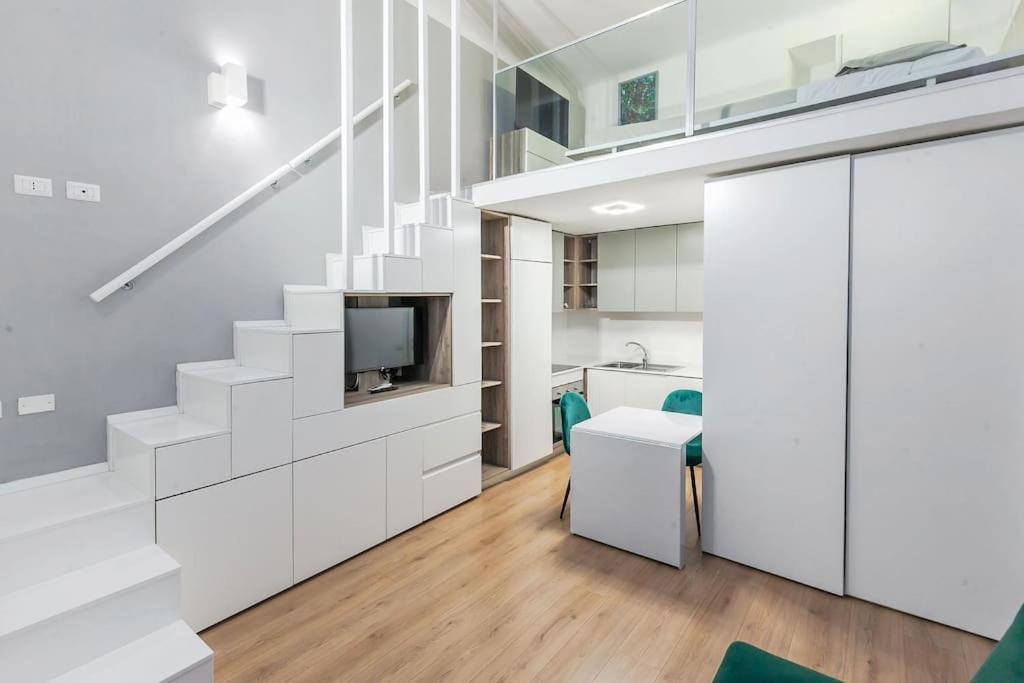 Elegante Pied-a-terre Stile & Comodita A Apartamento