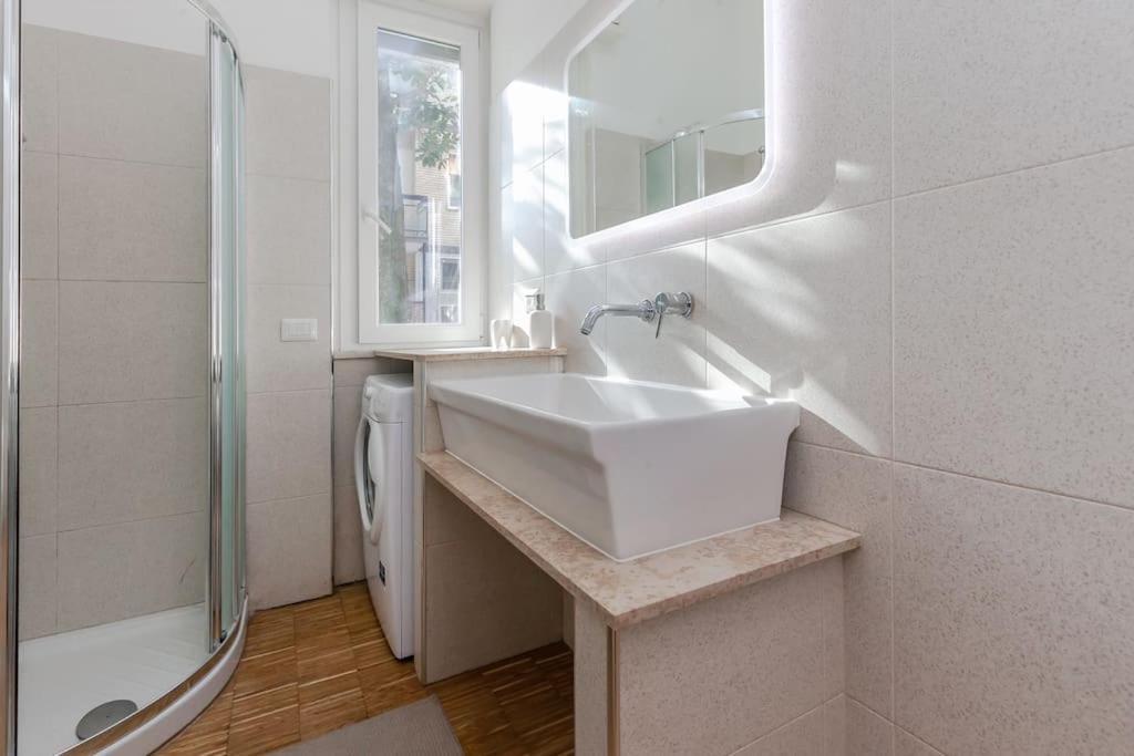 Benvenuti A Casa Centro Apartment Milan