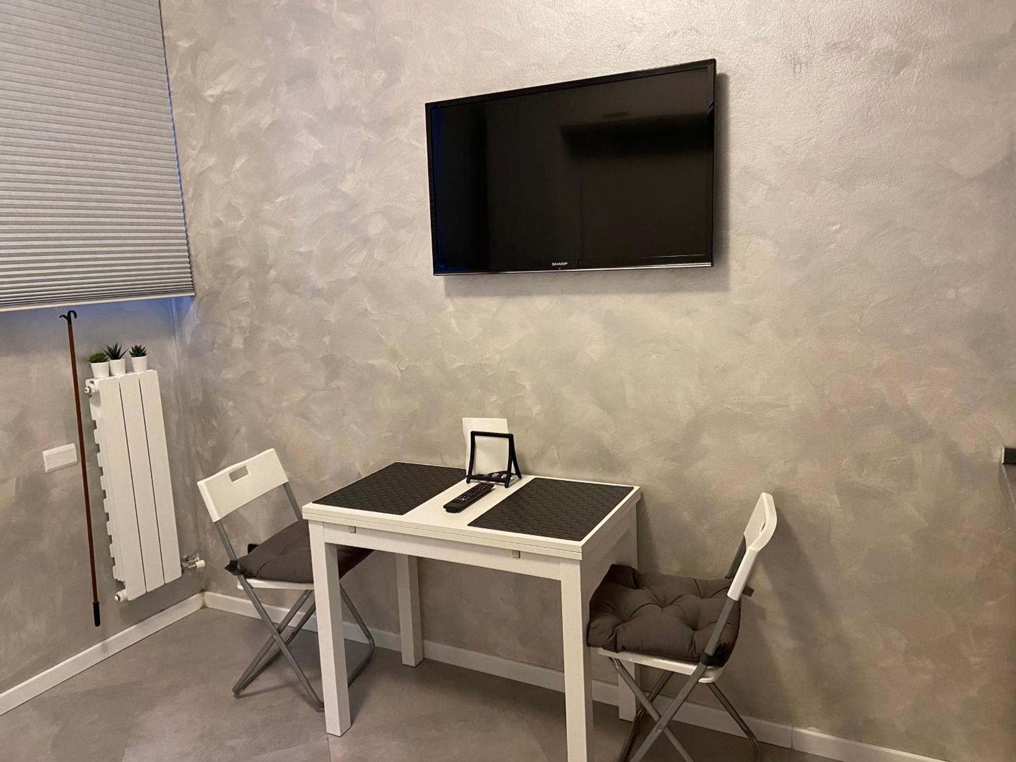 Apartment Elegant Appartament Milan