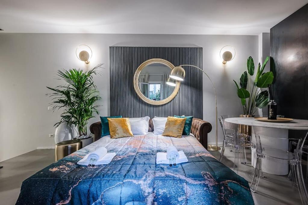 Duomo - Jacuzzi E Terrazzo - Cinema - Free Parking - Gym *