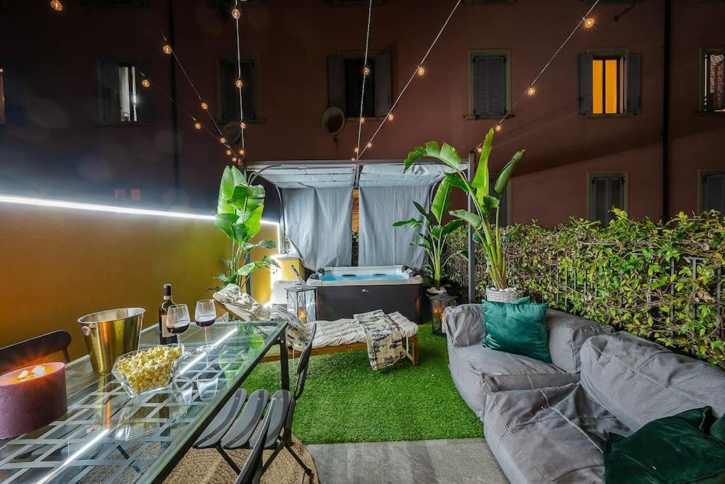 Duomo - Jacuzzi E Terrazzo - Cinema - Free Parking - Gym *