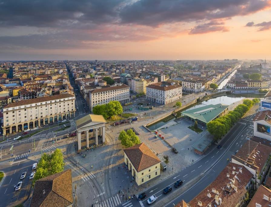 Duomo - Jacuzzi E Terrazzo - Cinema - Free Parking - Gym * Milan