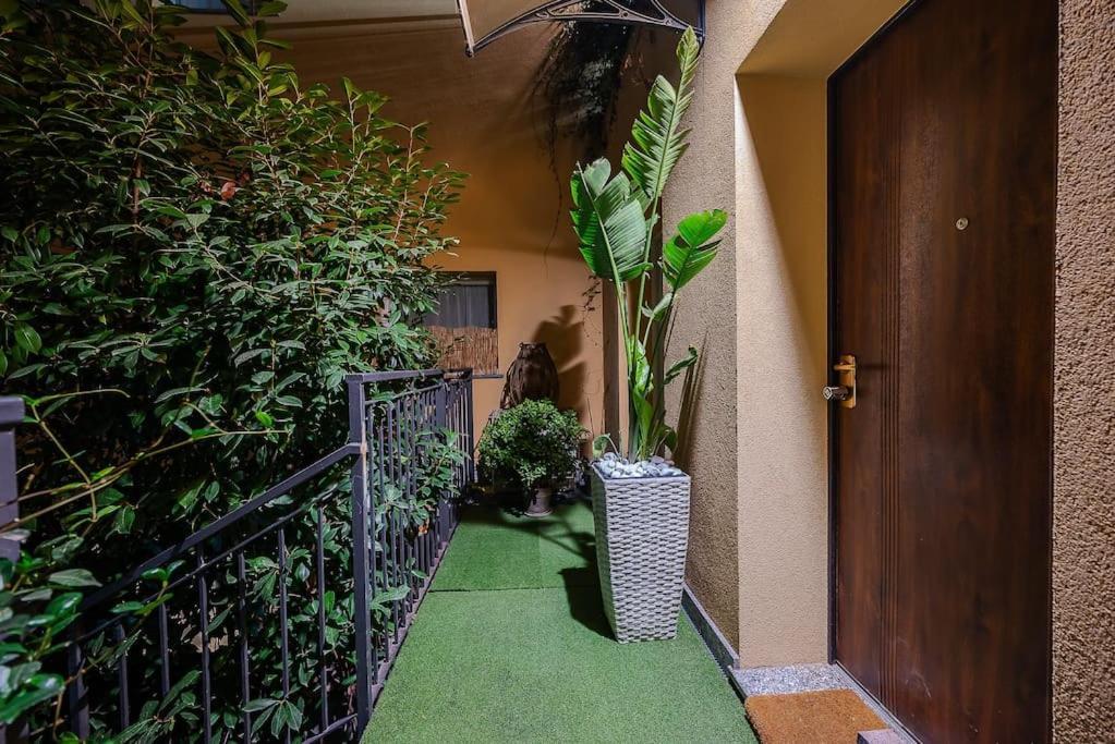 Duomo - Jacuzzi E Terrazzo - Cinema - Free Parking - Gym * Milan