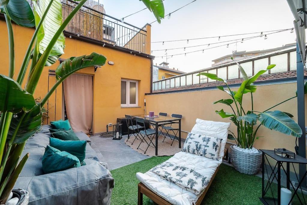 Duomo - Jacuzzi E Terrazzo - Cinema - Free Parking - Gym * Milan