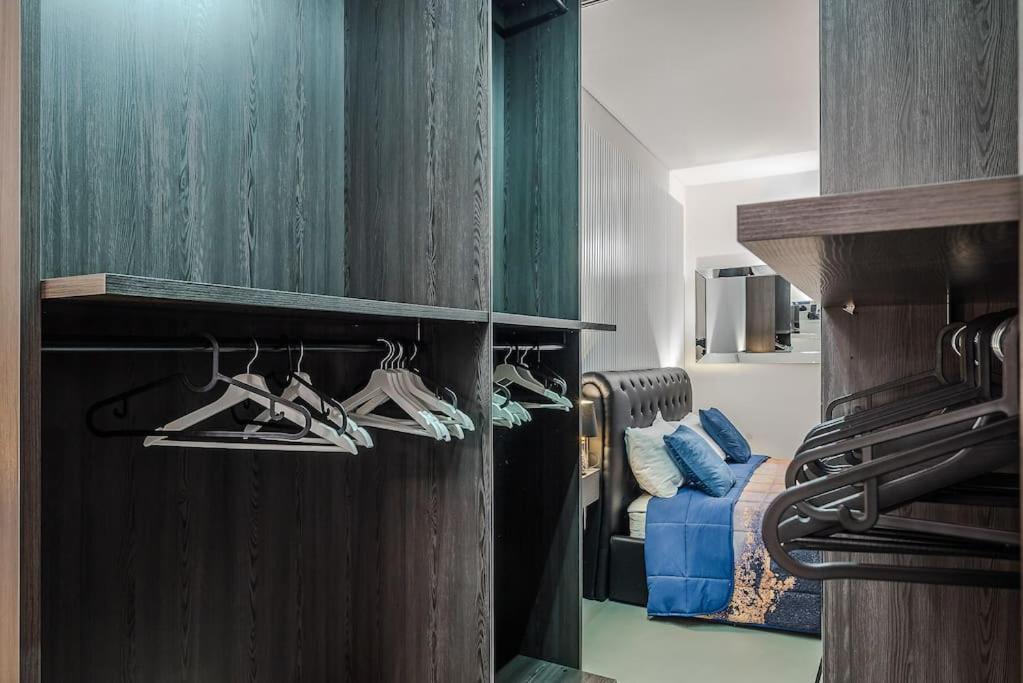 Duomo - Jacuzzi E Terrazzo - Cinema - Free Parking - Gym Villa Milan