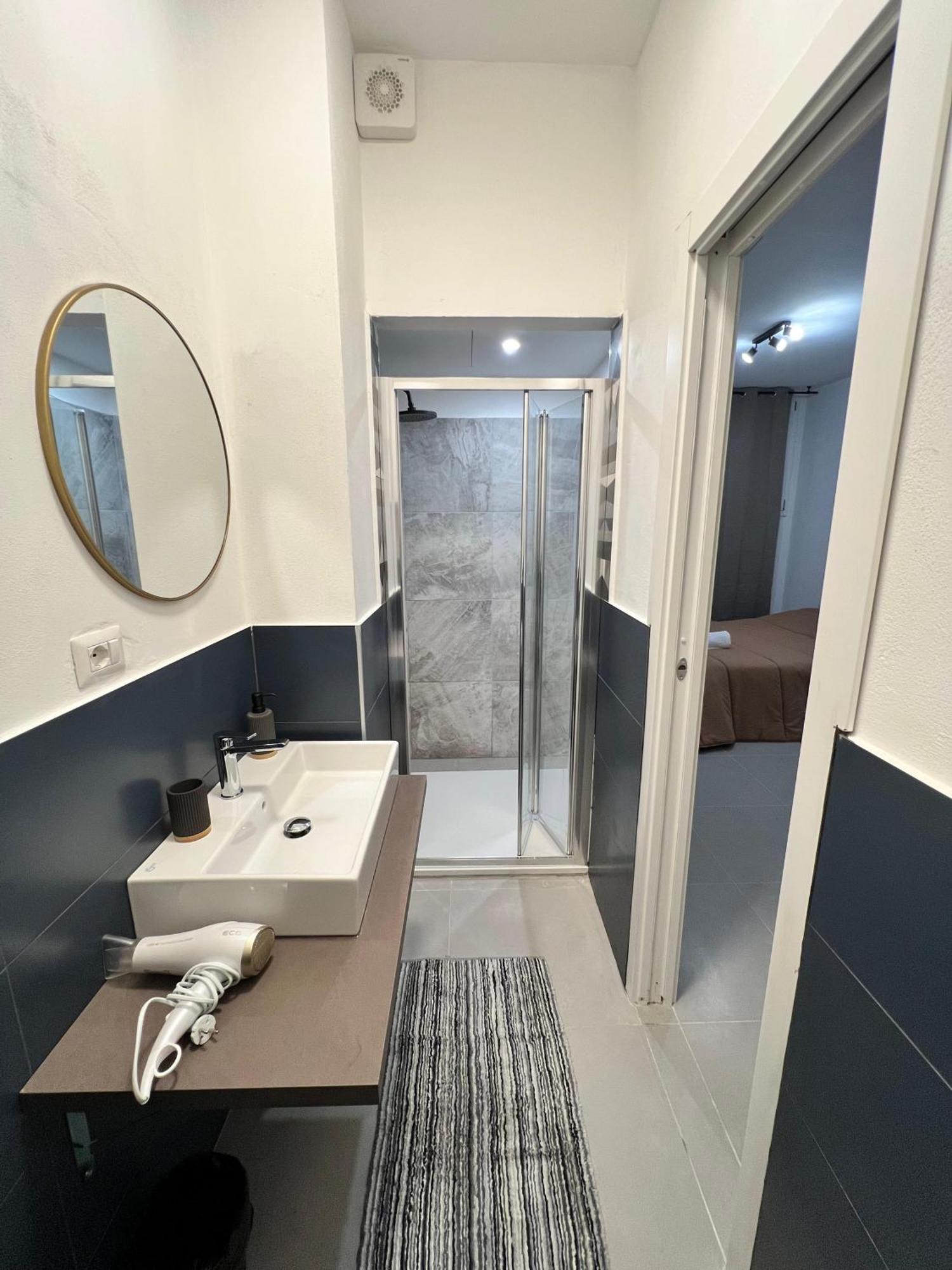 Guest house 12 Milan