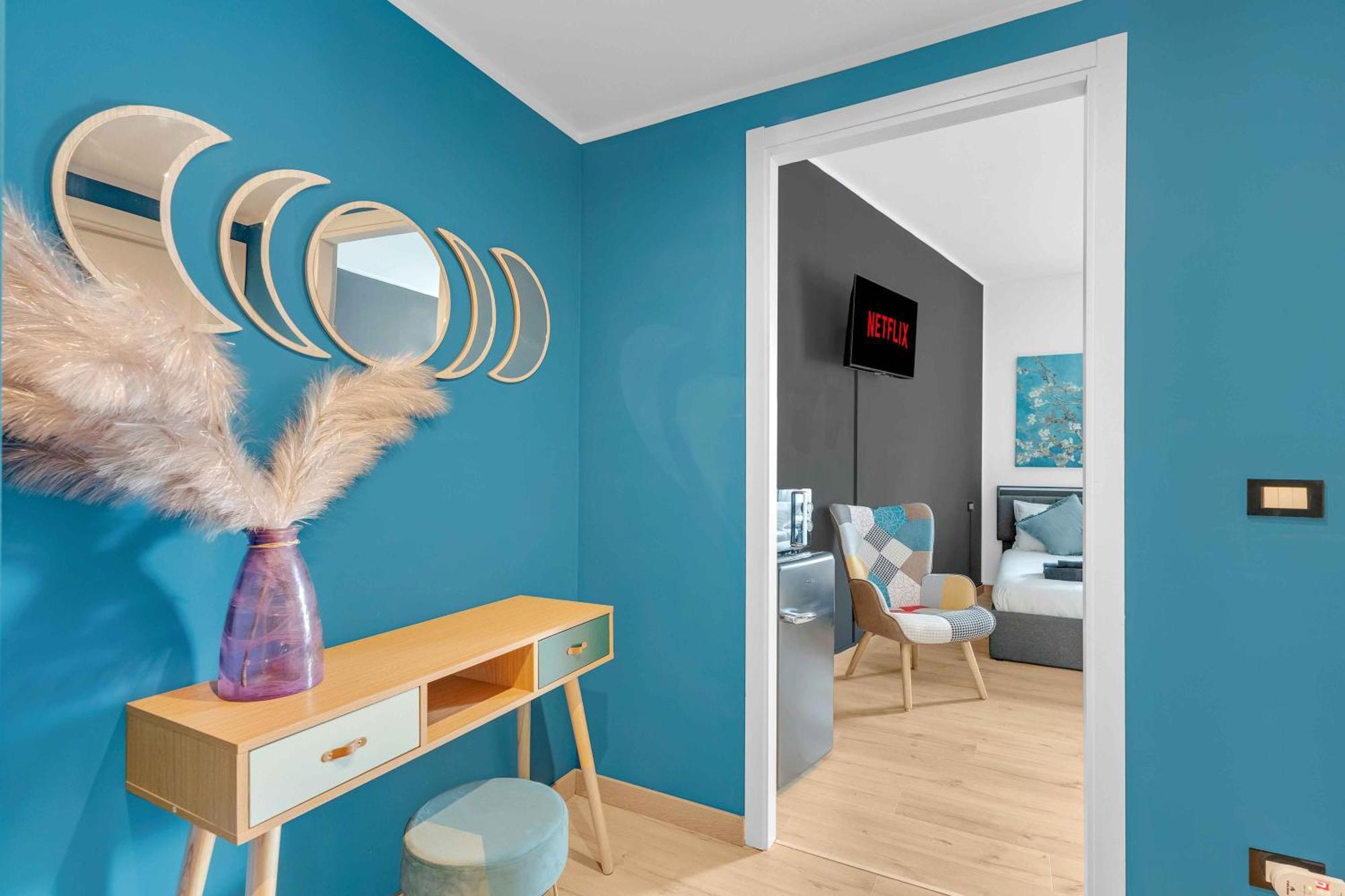 Stylish 2 Minutes From Station Apartment *