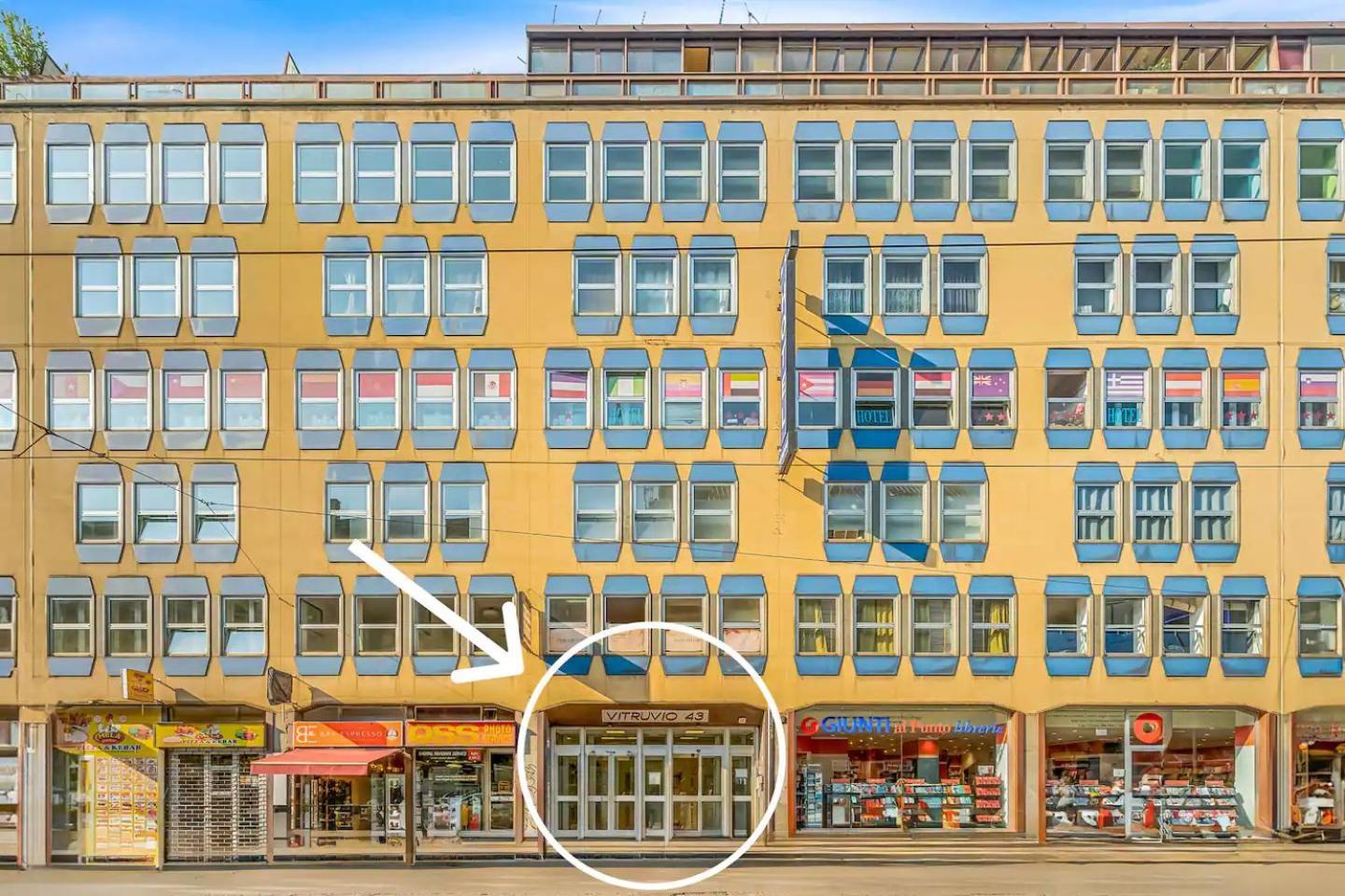 Stylish 2 Minutes From Station Apartment