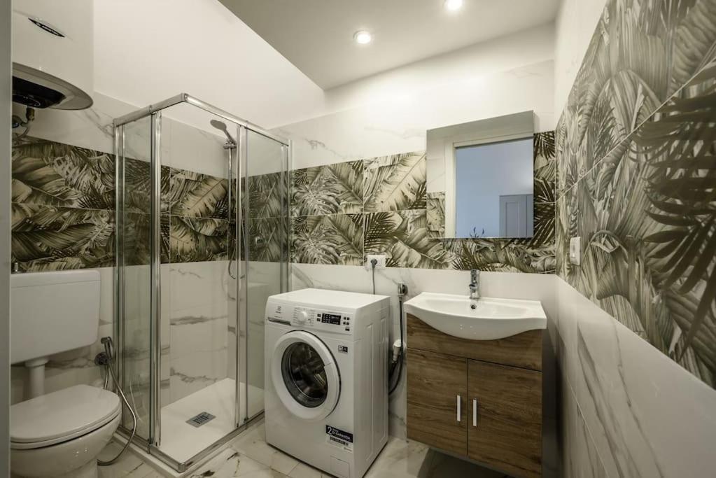 Apartment St Laurent Milan