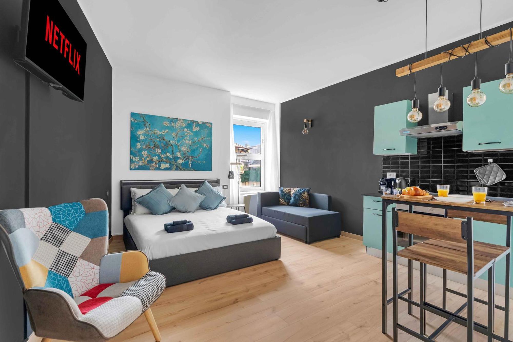 Stylish 2 Minutes From Station Apartment