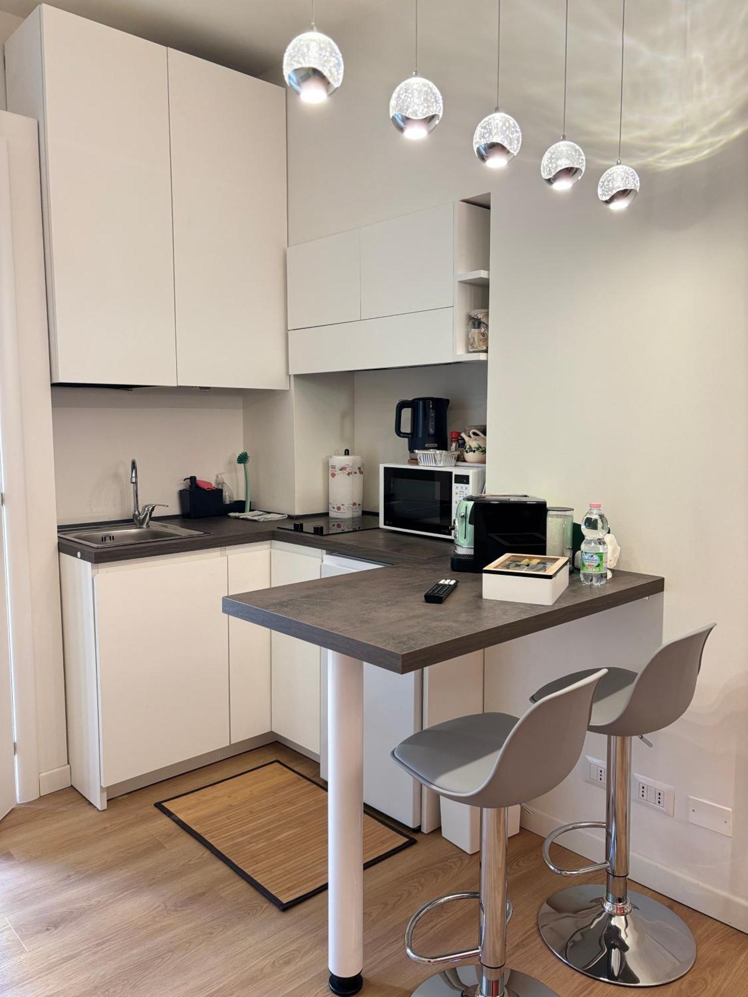 La Vecchia Milano-les Nubles Vannucci - Il Ballatoio E Il Cortile Apartment *