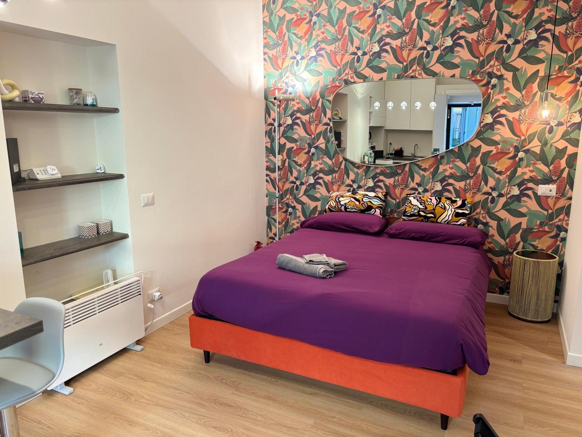 La Vecchia Milano-les Nubles Vannucci - Il Ballatoio E Il Cortile Apartment Milan