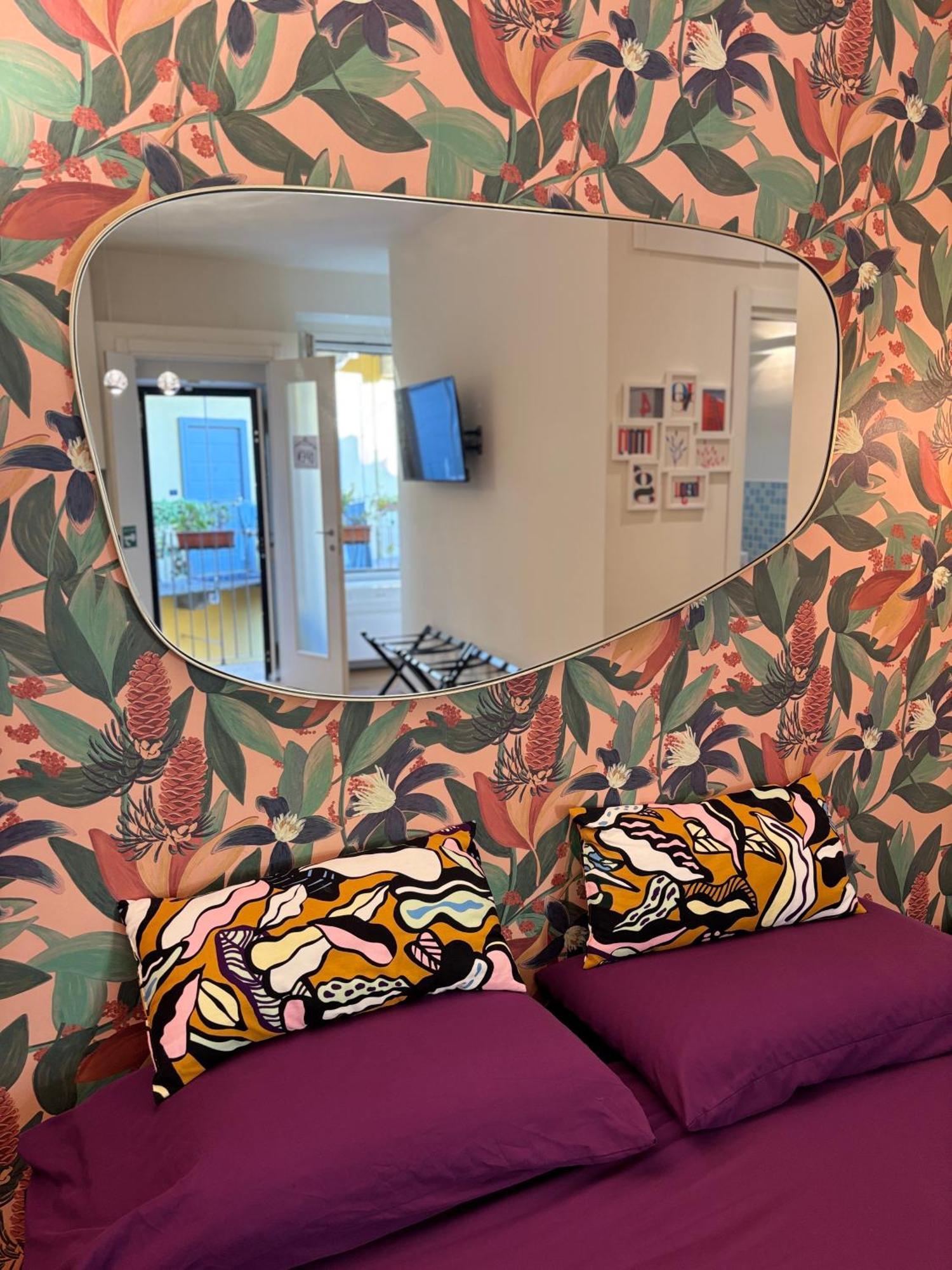 La Vecchia Milano-les Nubles Vannucci - Il Ballatoio E Il Cortile Apartment *