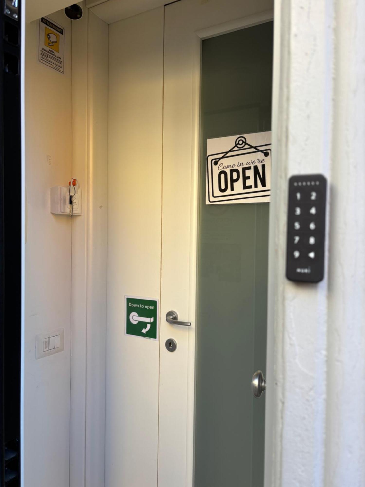 Apartment La Vecchia Milano-les Nubles Vannucci - Il Ballatoio E Il Cortile *