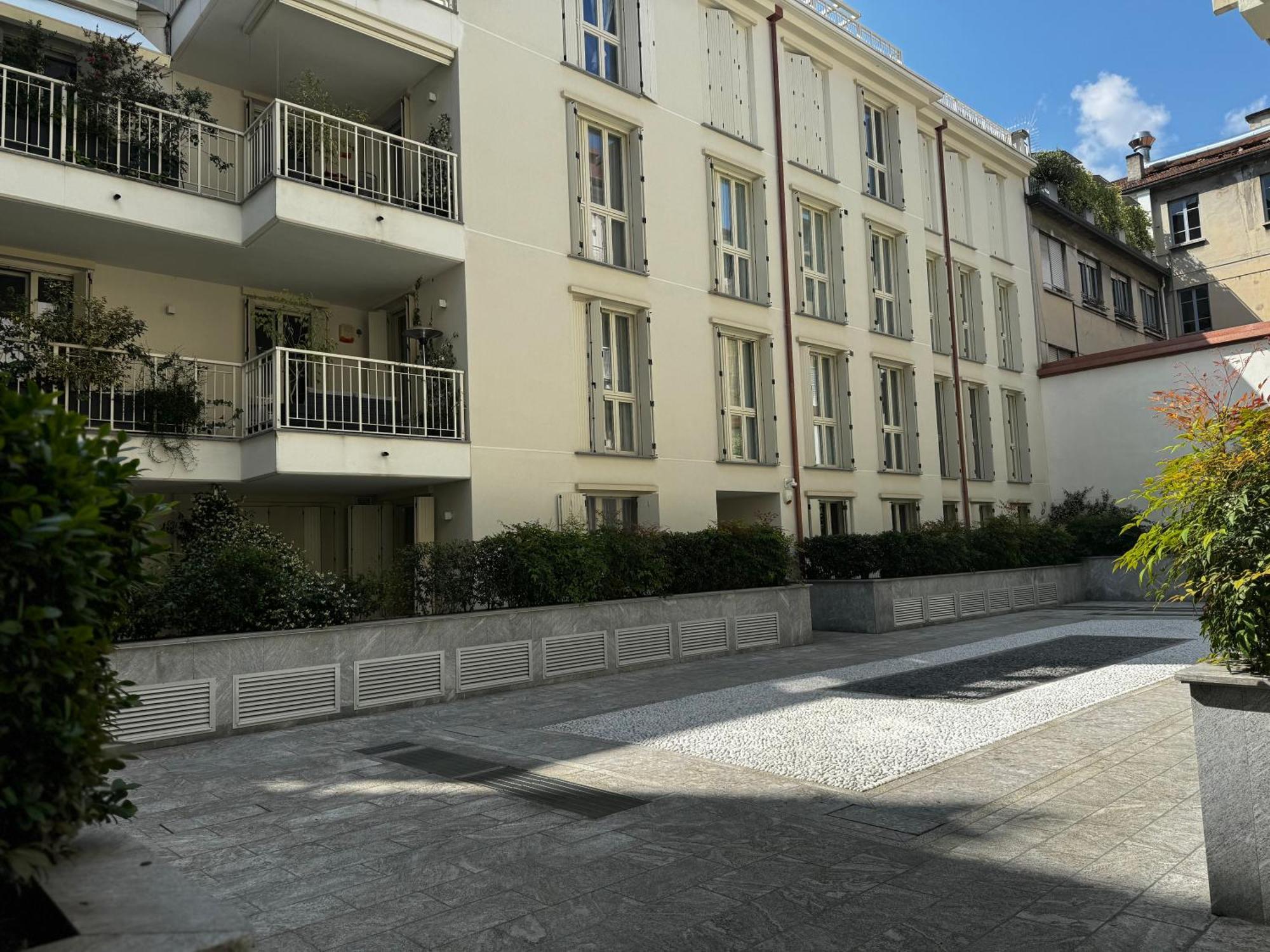 Apartamento La Regina Delle Locazioni Nel Centro Storico Di Milão