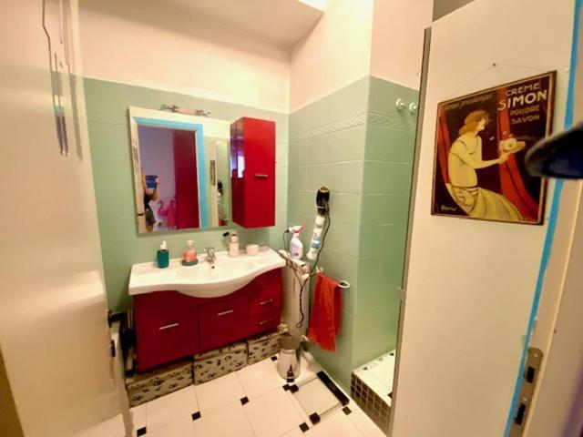Art Gallery Flat Homestay Milan