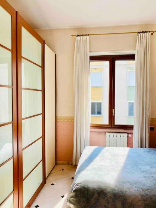 Artistic 2-bedroom Milan