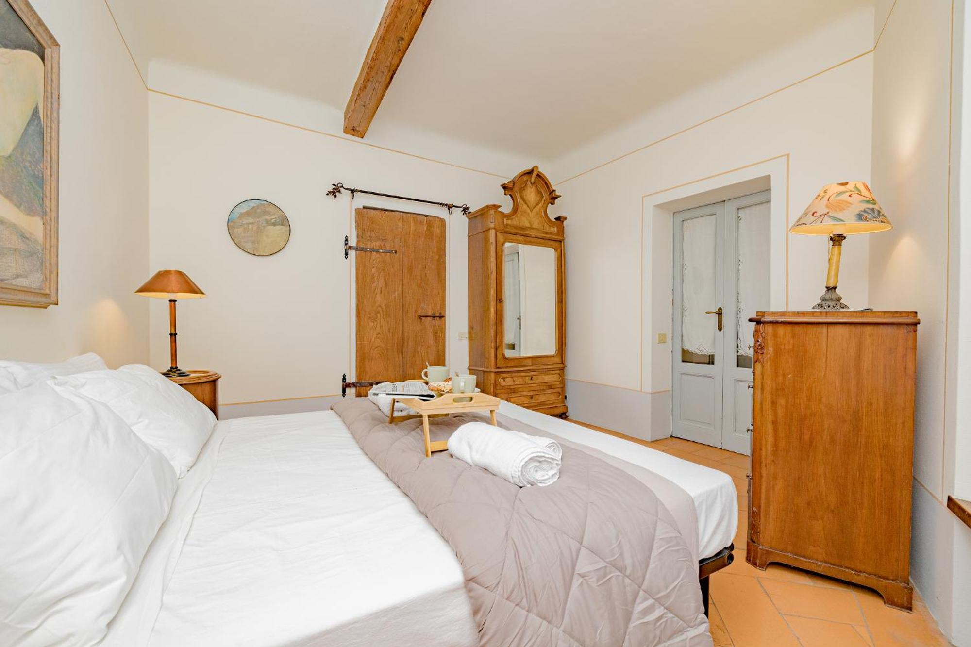 Apartment Luxury Naviglio House - 10 Min Cathedral Milan