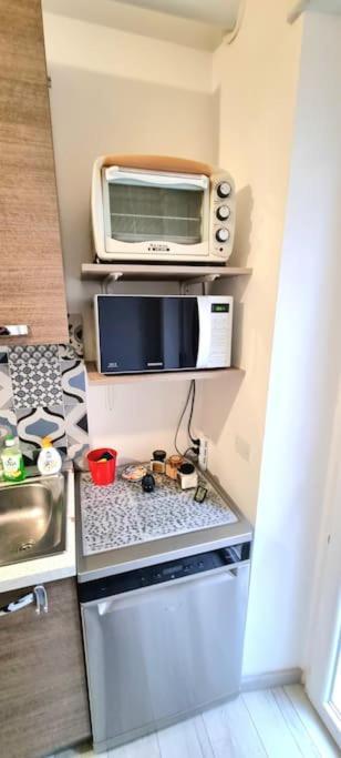 Dream Fantastico Con 2 Matrimoniali E 2 Bagni Privati Apartment Milan