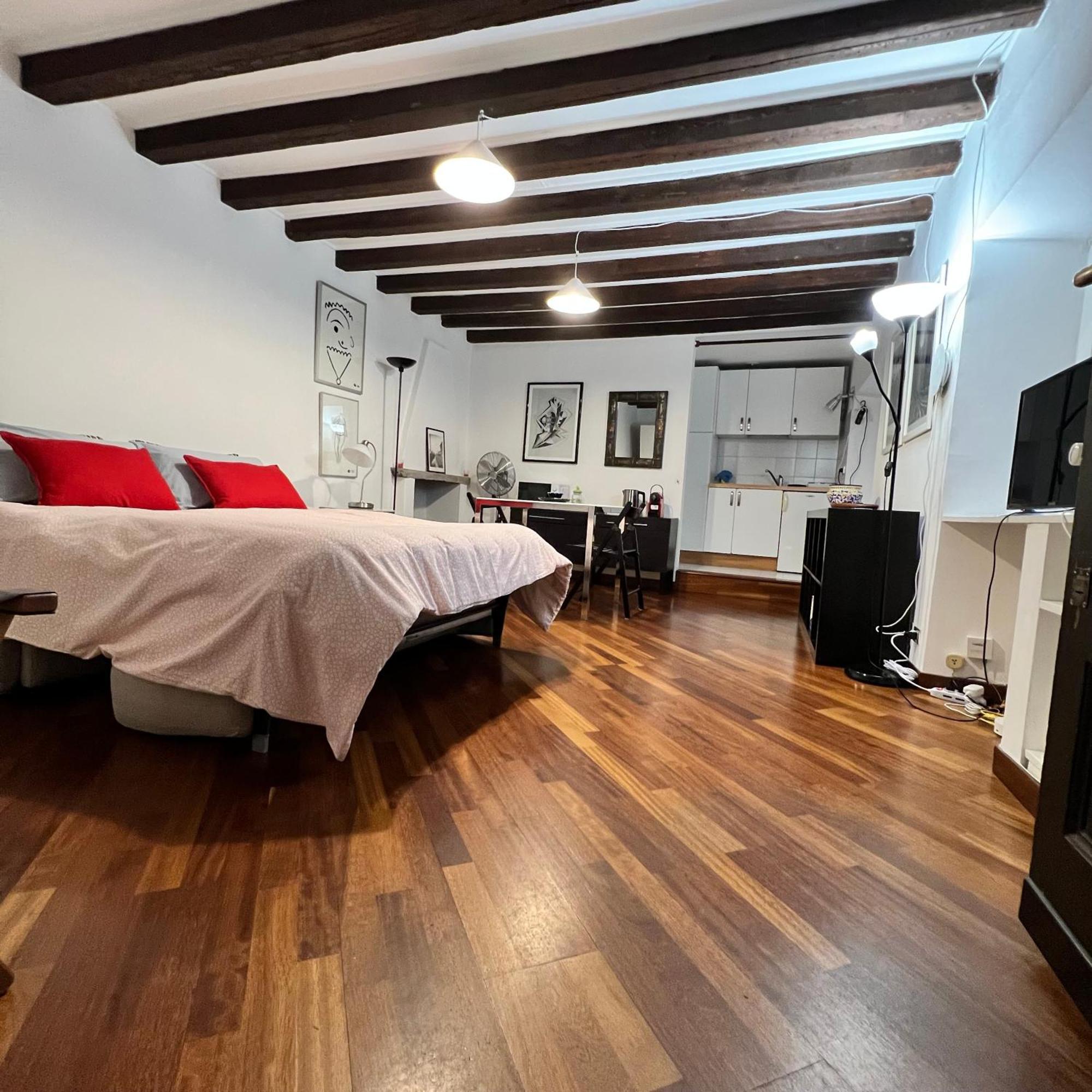 Nerino 8 Charme Milano