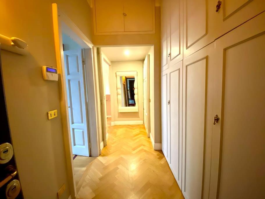 In The Citylife Area, Apartment Milan