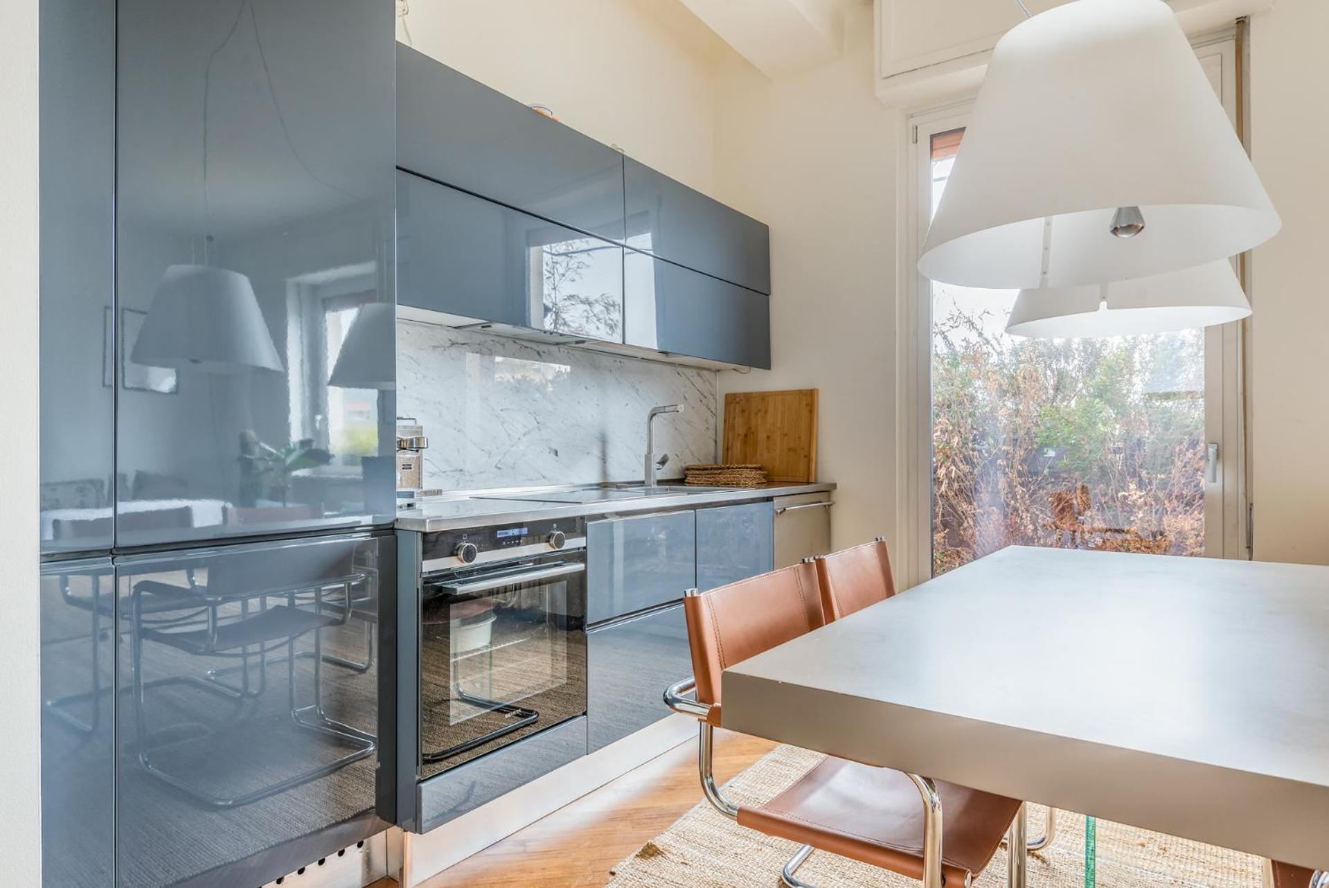Apartment Corso Genova 16 -wifi-3pax Milan