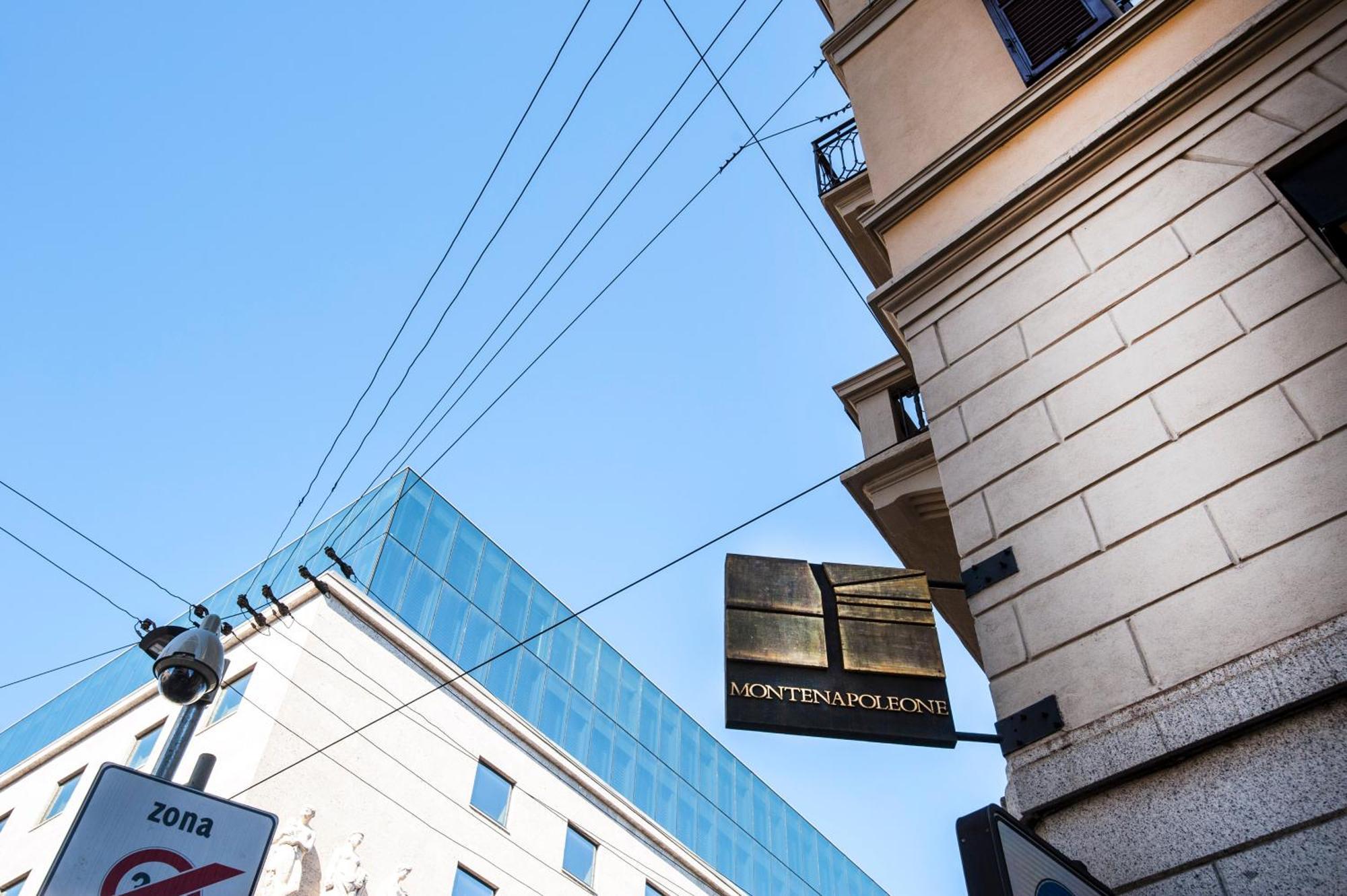 Montenapoleone In The Heart Of - Location Possible Apartment *