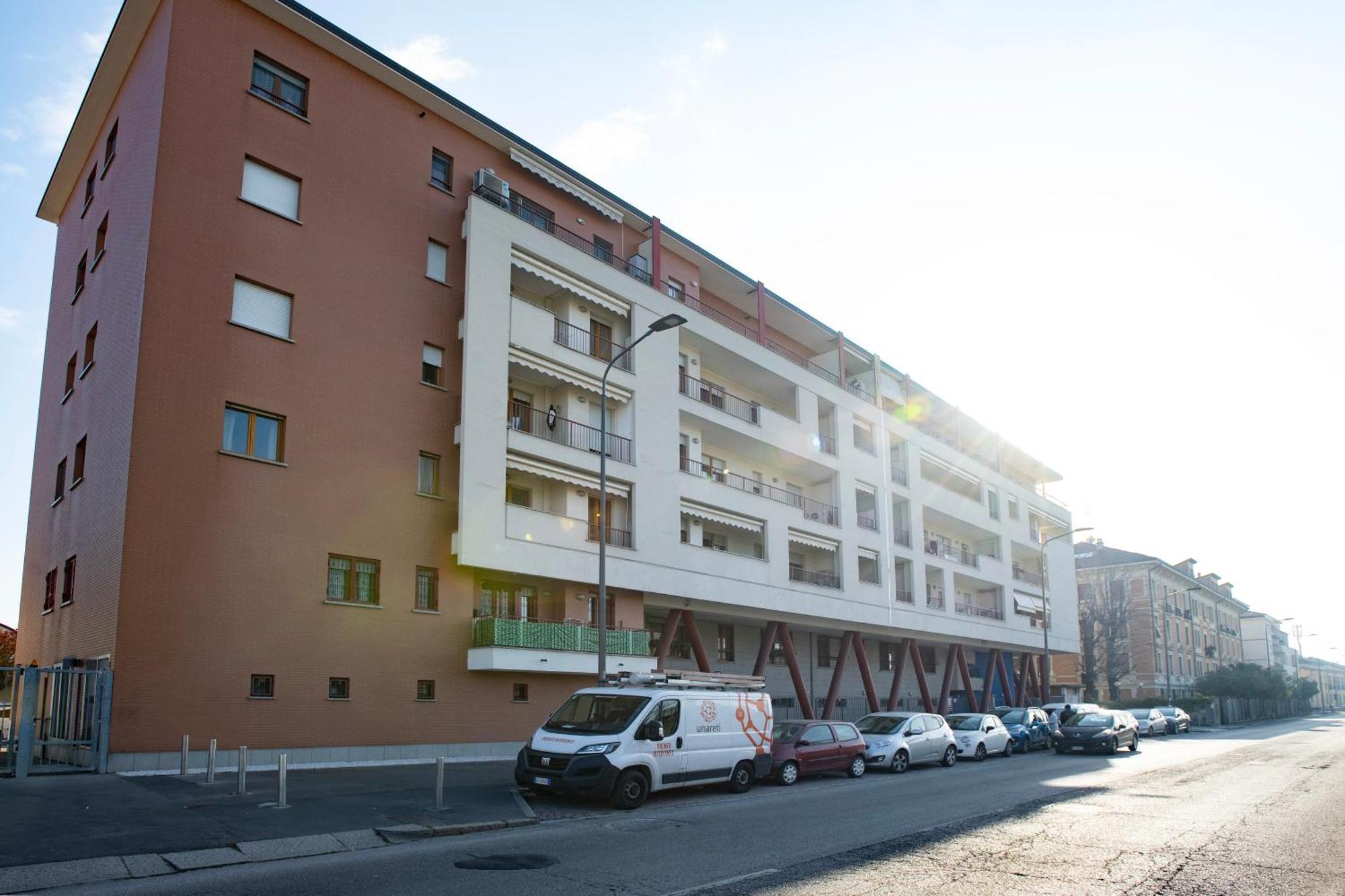 L Arche Comfort E Relax Living In Breda Apartment Milan