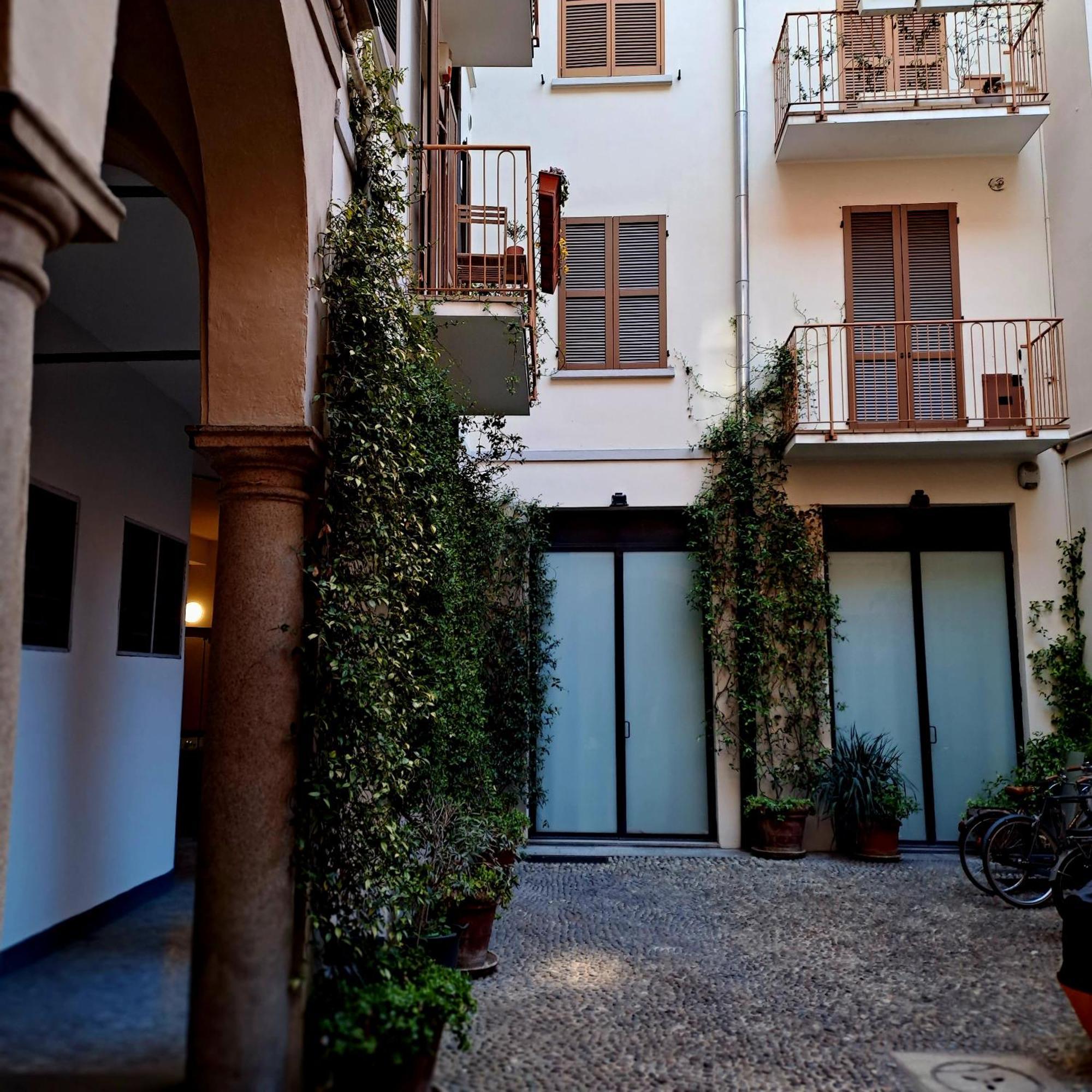- Duomo Apartment