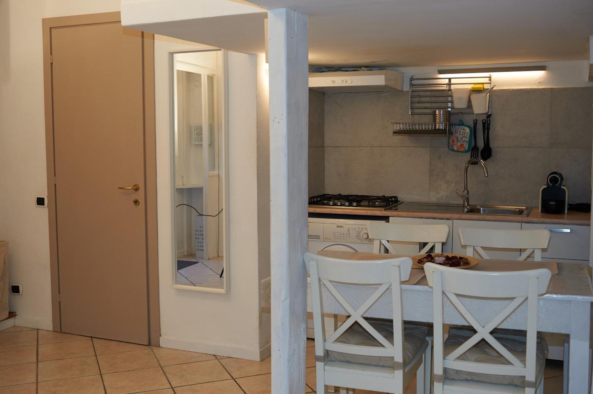 Isola Brera Duomo - Antica Atmosfera - Lovable Cozy Apartamento Milão