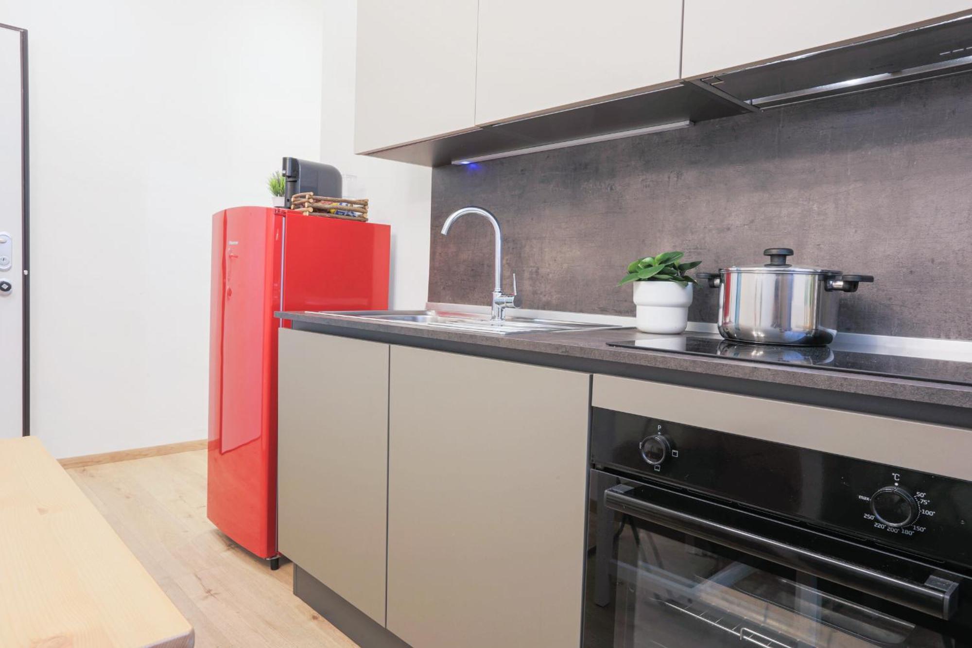 Apartment Prada-ieo-bocconi-wi-fi Free-ac Milan