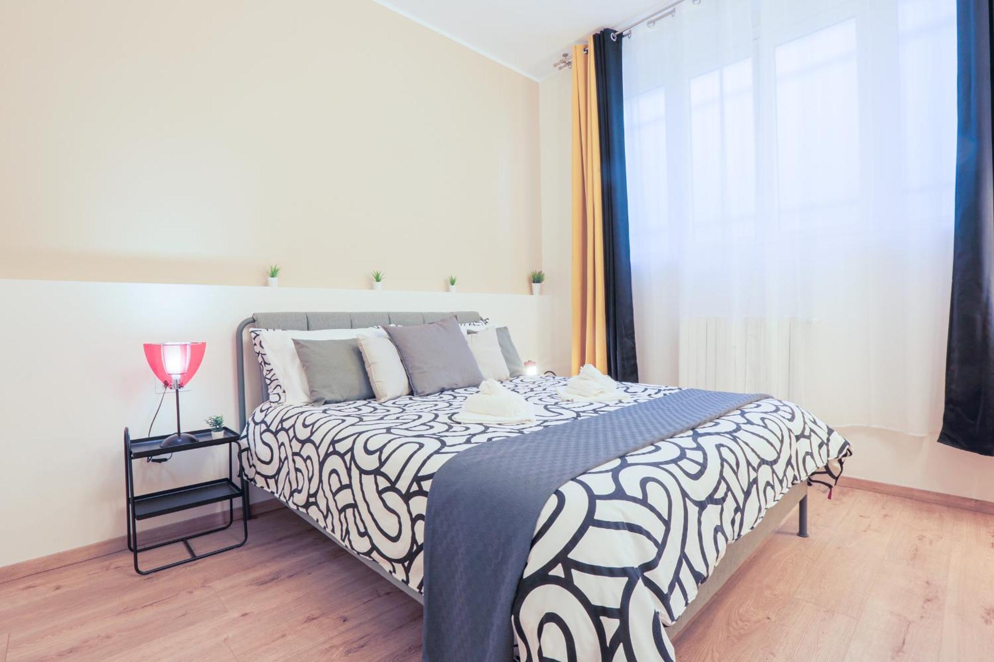 Prada-ieo-bocconi-wi-fi Free-ac Apartment Milan