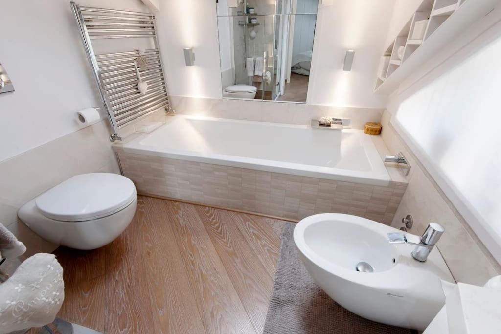 Superwhite Loft&terrace In Brera Milan