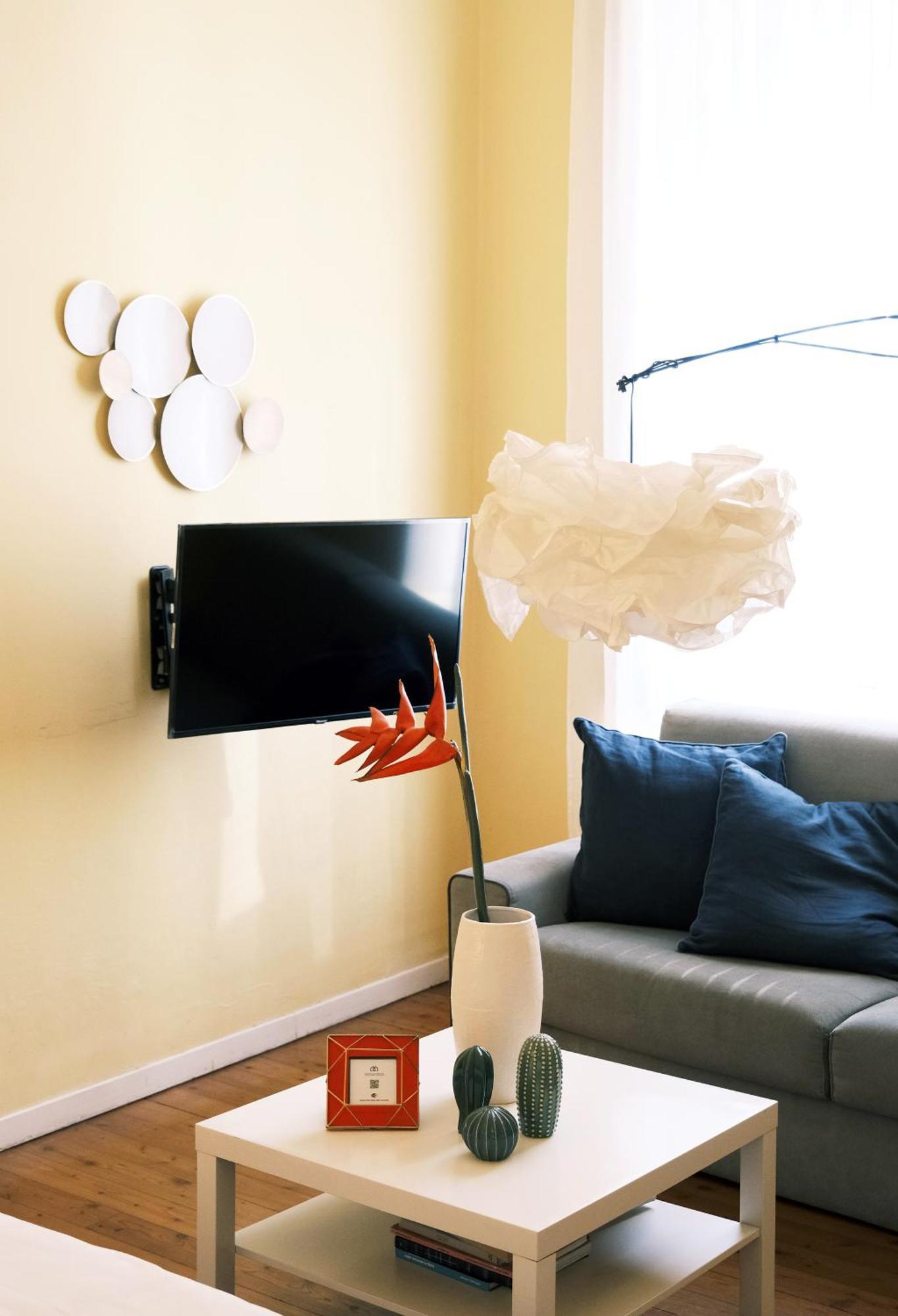 Comecasa 2 Bedrooms In Via Curtatone * Milan