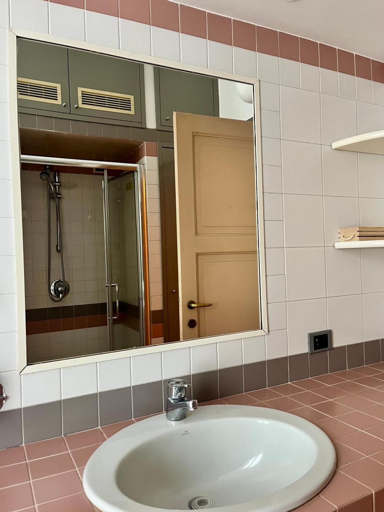 Bright Apartment Milan