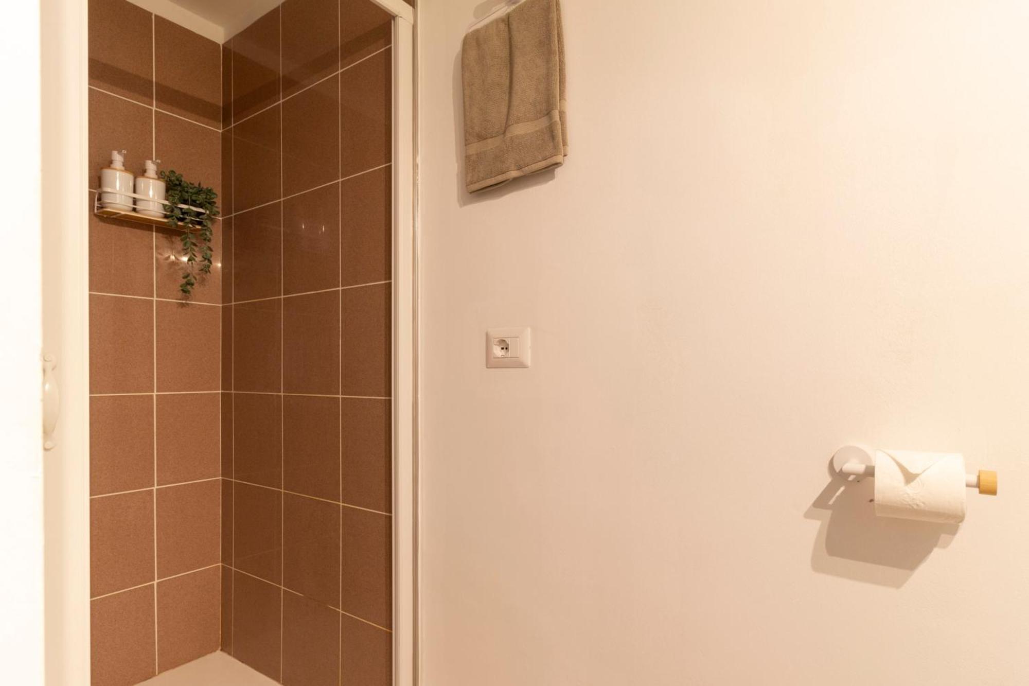 Luxloft Navigli - 2 Bathrooms - Free Parking Apartamento Milão