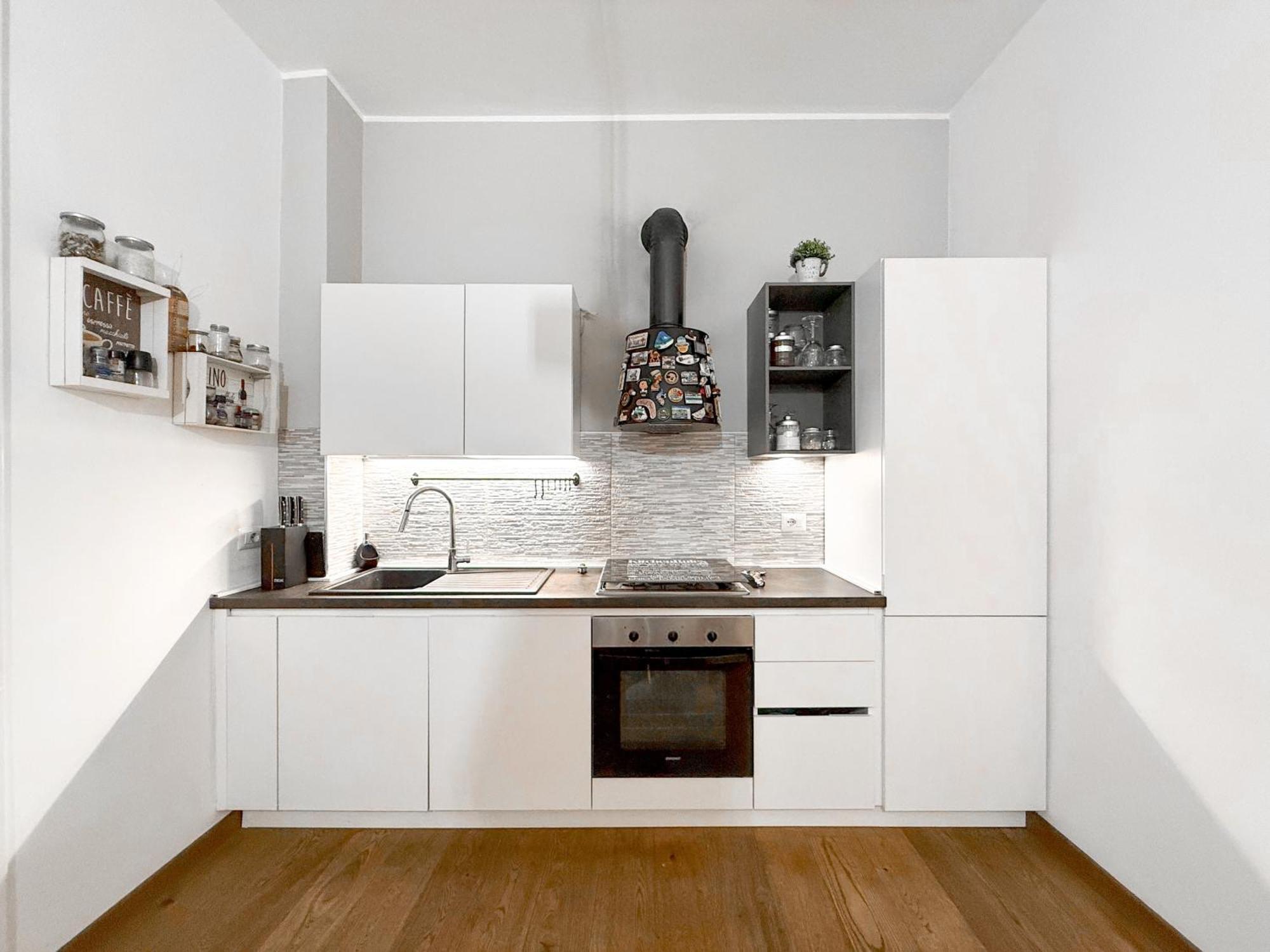 Apartamento Trilocale Ampio E Luminoso, A 150m Dalla Metro