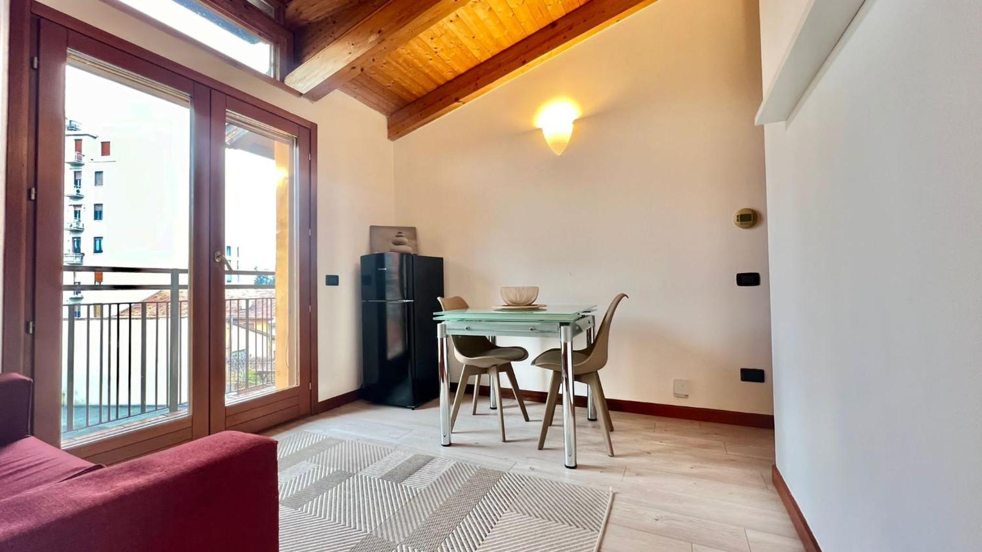 Apartment Moderno Con Design Caldo E Accogliente, Con Parcheggio Gratuito E Balcone Privato, Vicino A Fiere, Eventi E Concerti Milan