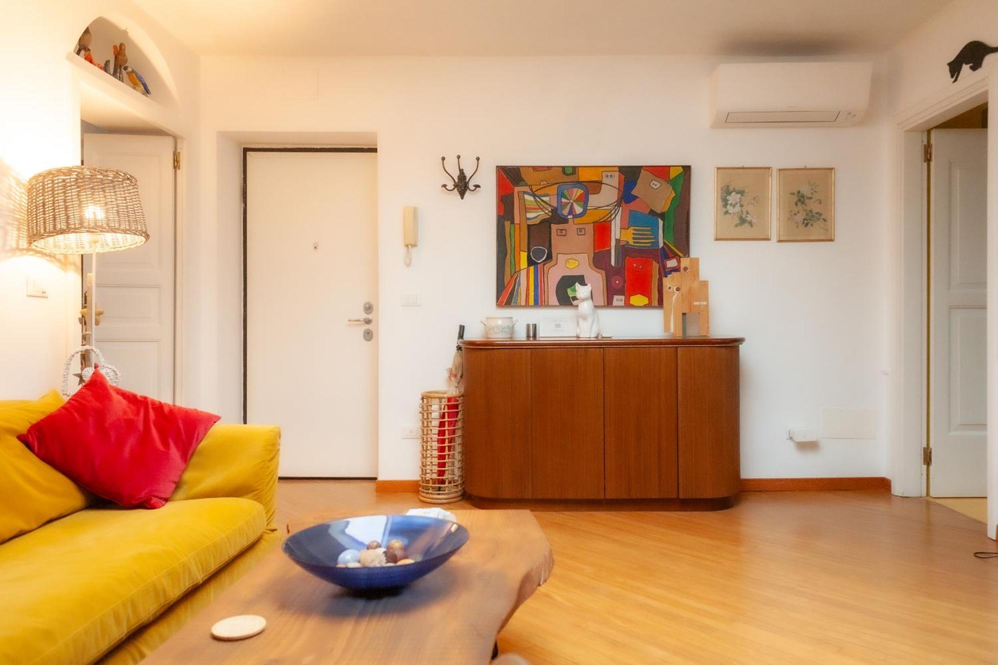 Apartment Quite And Lovely Attic - Paolo Sarpi 8 - Location Milan
