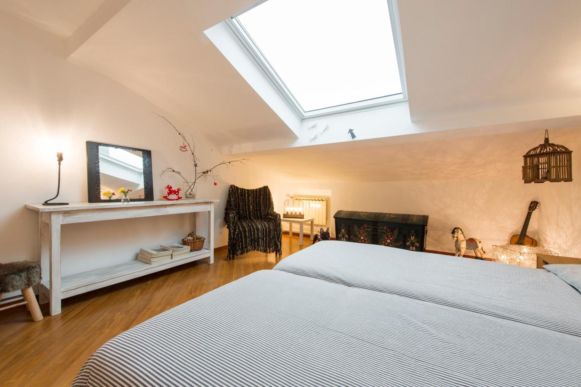 Quite&lovely Attic - Paolo Sarpi 8 - Location Appartamento *