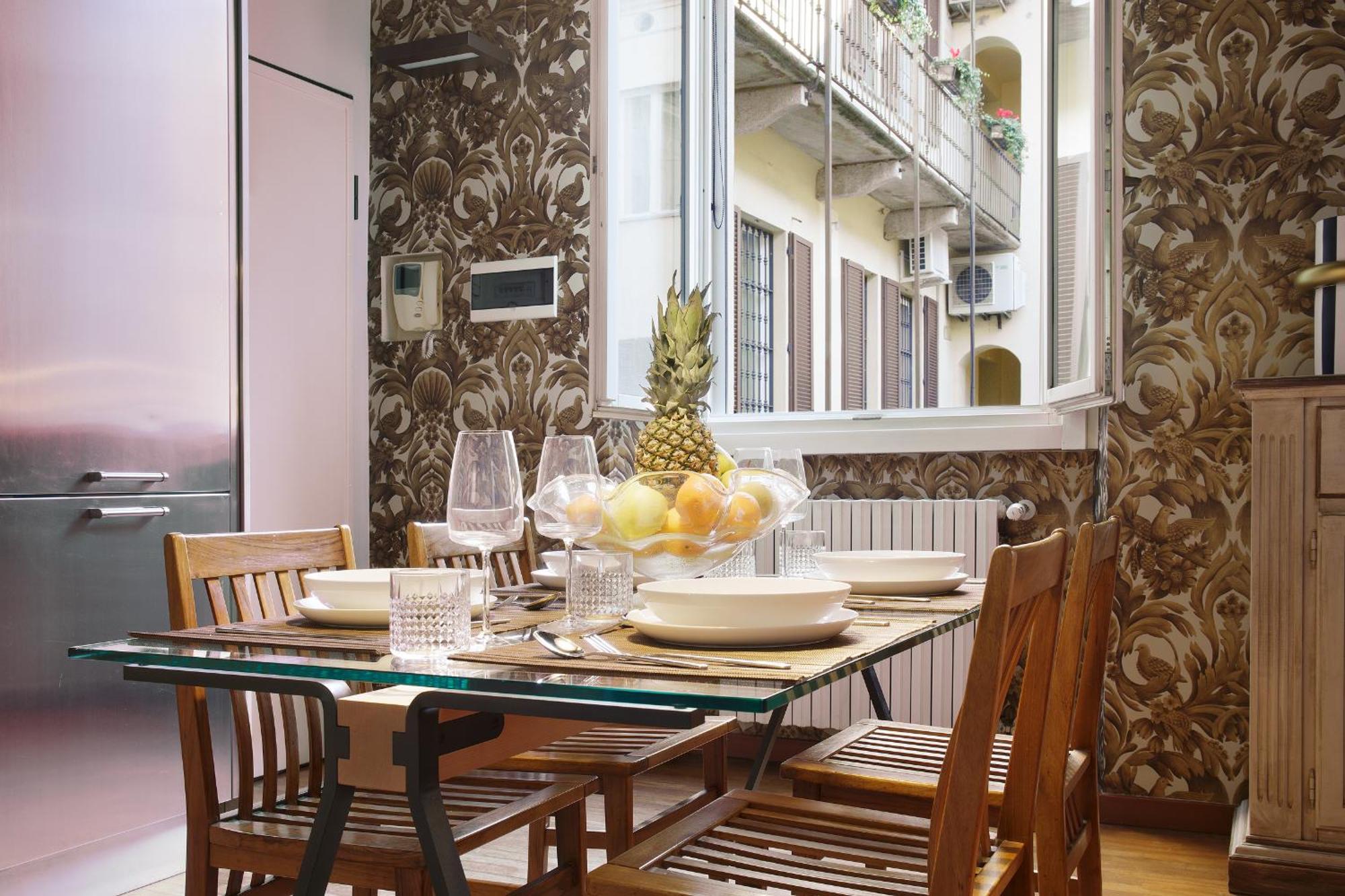 Apartment Classy - Porta Venezia, Duomo, Montenapoleone *